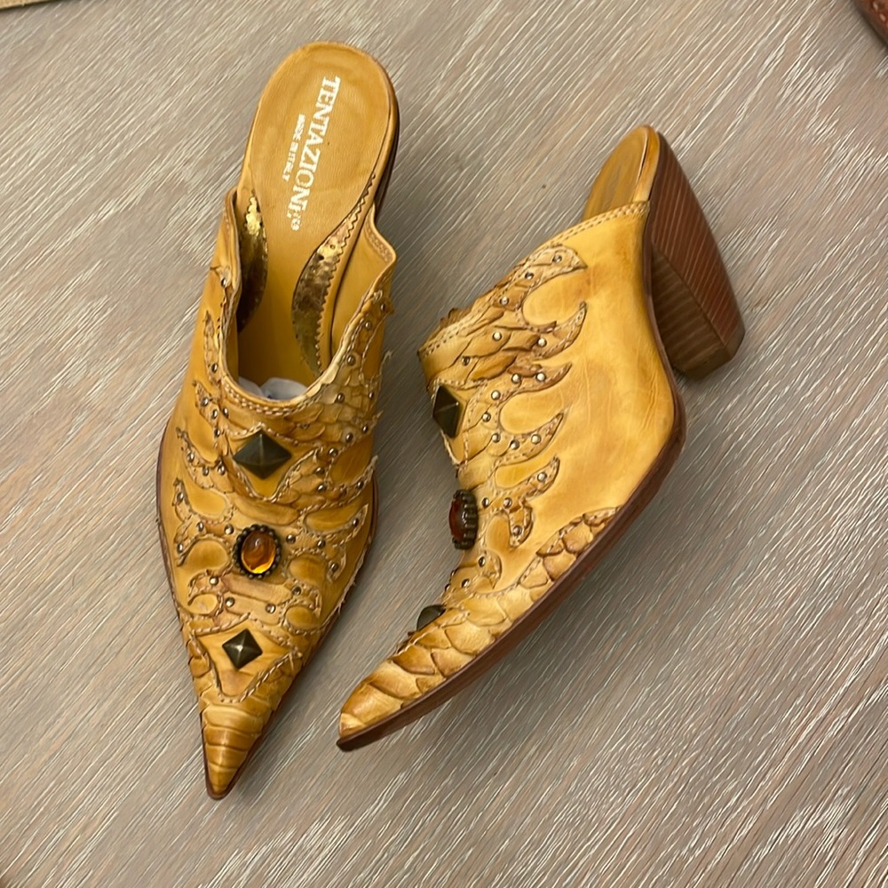 Tentazione mules, size 39